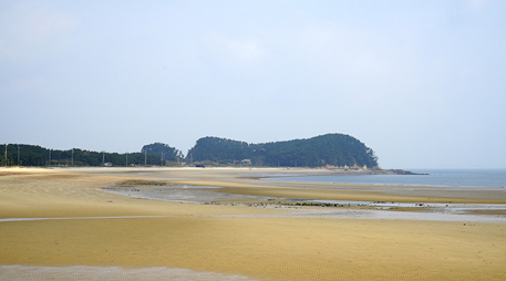 Daecheon island [photo]